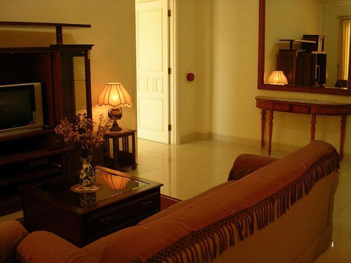 Margot Apartment Pondok Indah Jakarta Kültér fotó