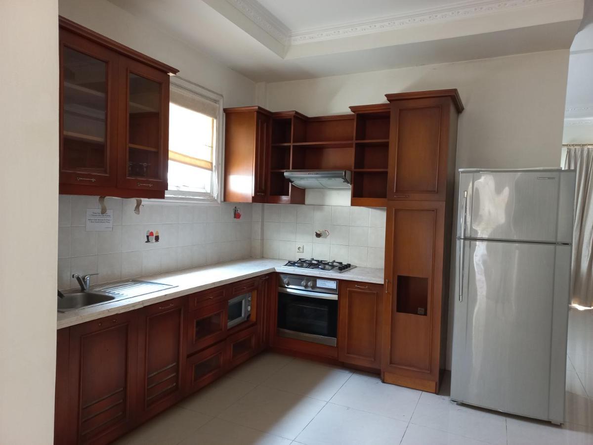 Margot Apartment Pondok Indah Jakarta Kültér fotó