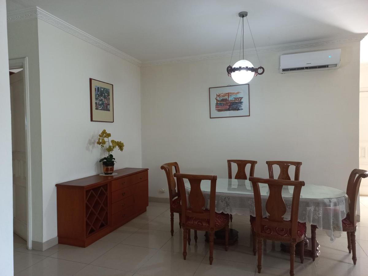 Margot Apartment Pondok Indah Jakarta Kültér fotó
